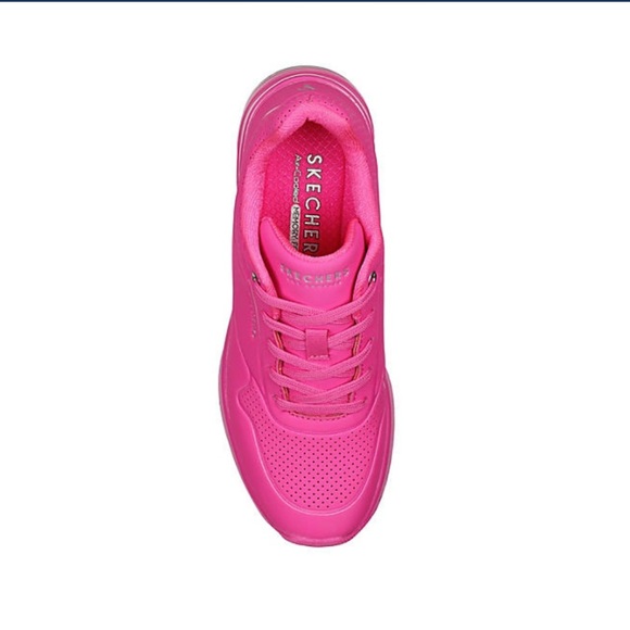 New SKECHERS
WOMENS MILLION AIR ELEVATED AIR‎ SNEAKER - Picture 4 of 5